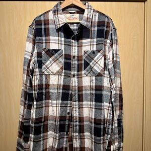 Urban Pipeline Men's Plaid Flannel Shirt